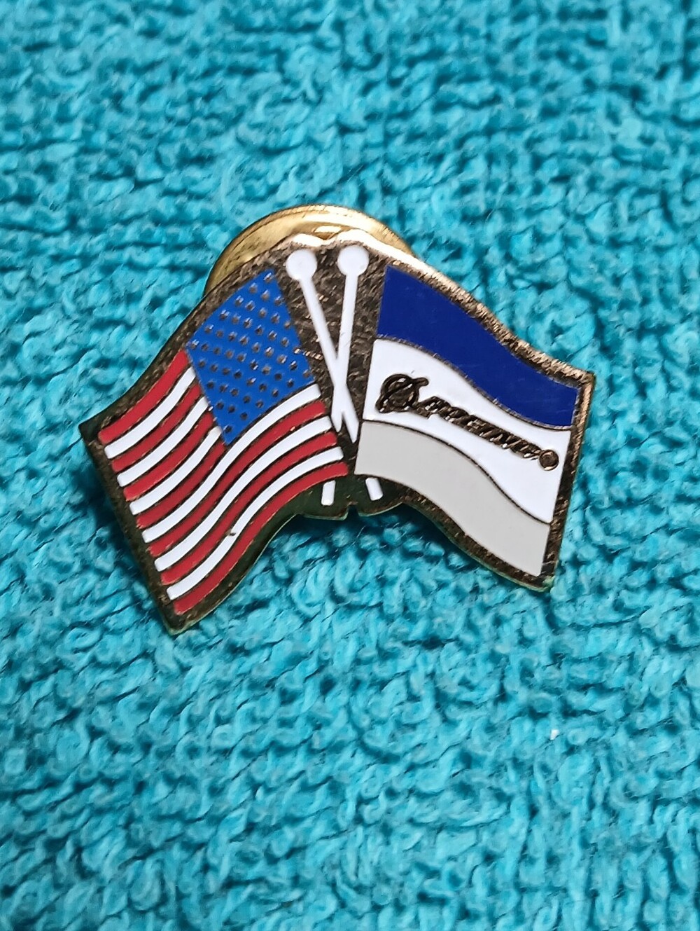 Patriotic American Flag and Blue-White Crossed Flags Lapel Pin
